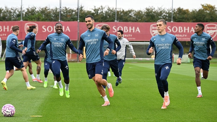 Лучшие фото с тренировки перед поездкой к "Фулхэму"