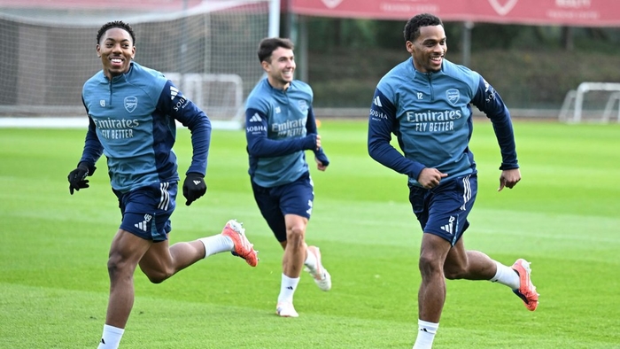 Лучшие фото тренировок перед поездкой в Бернли Лучшие фото тренировок перед поездкой в Бернли