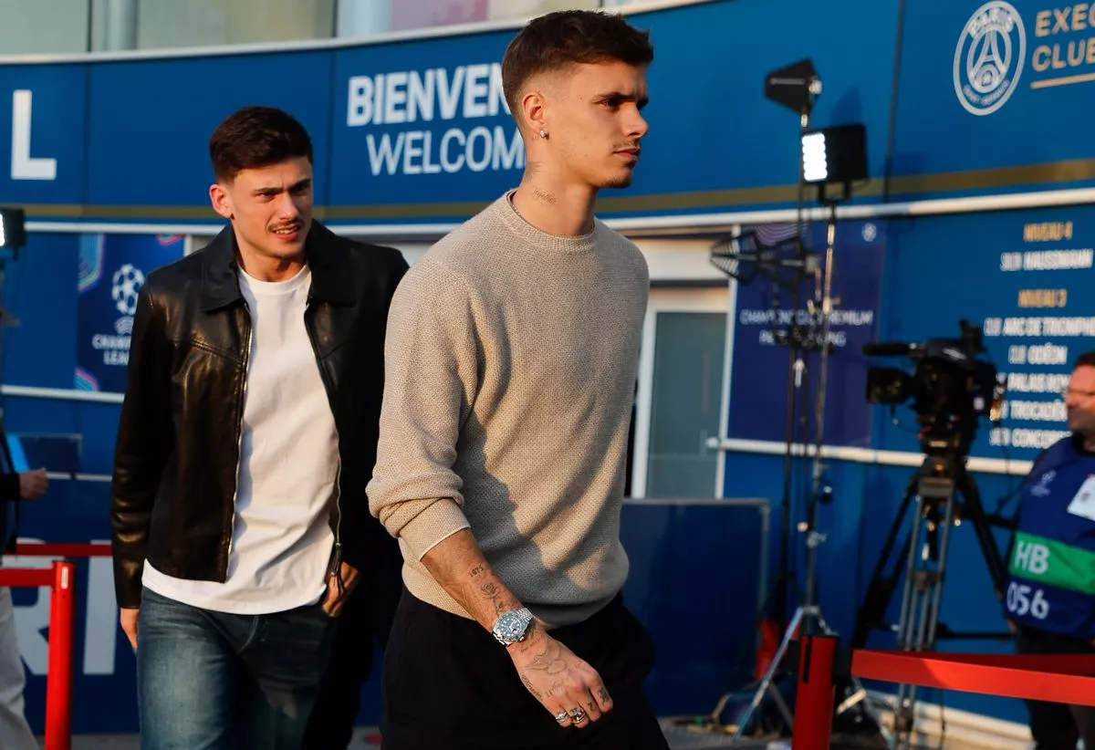 Как Венгер "переманил" сына Бекхэма в "Арсенал" — и сделал это навсегда