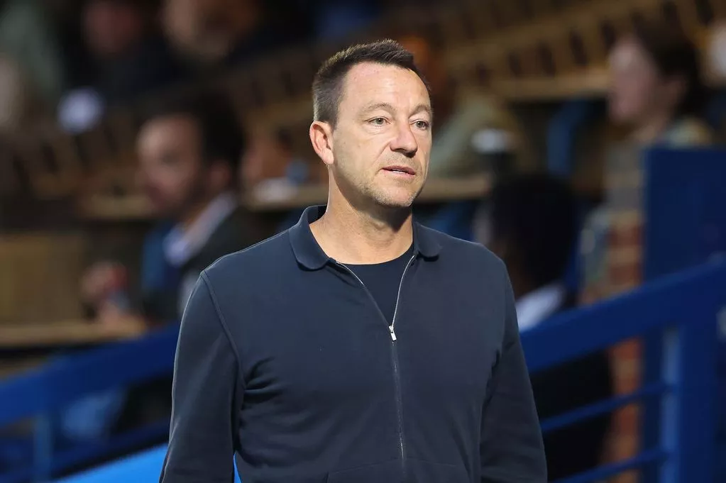 "Немного нервничаю". Терри боится, что "Арсенал" побьёт рекорд "Челси"