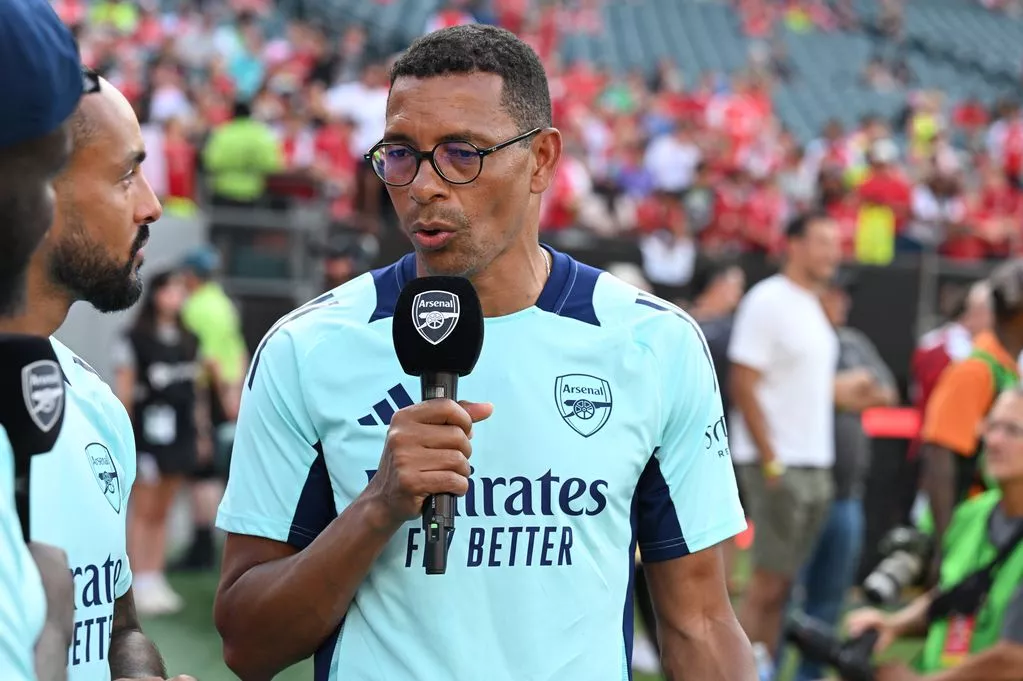 Легенда "Арсенала" призвал клуб вернуться за Родриго