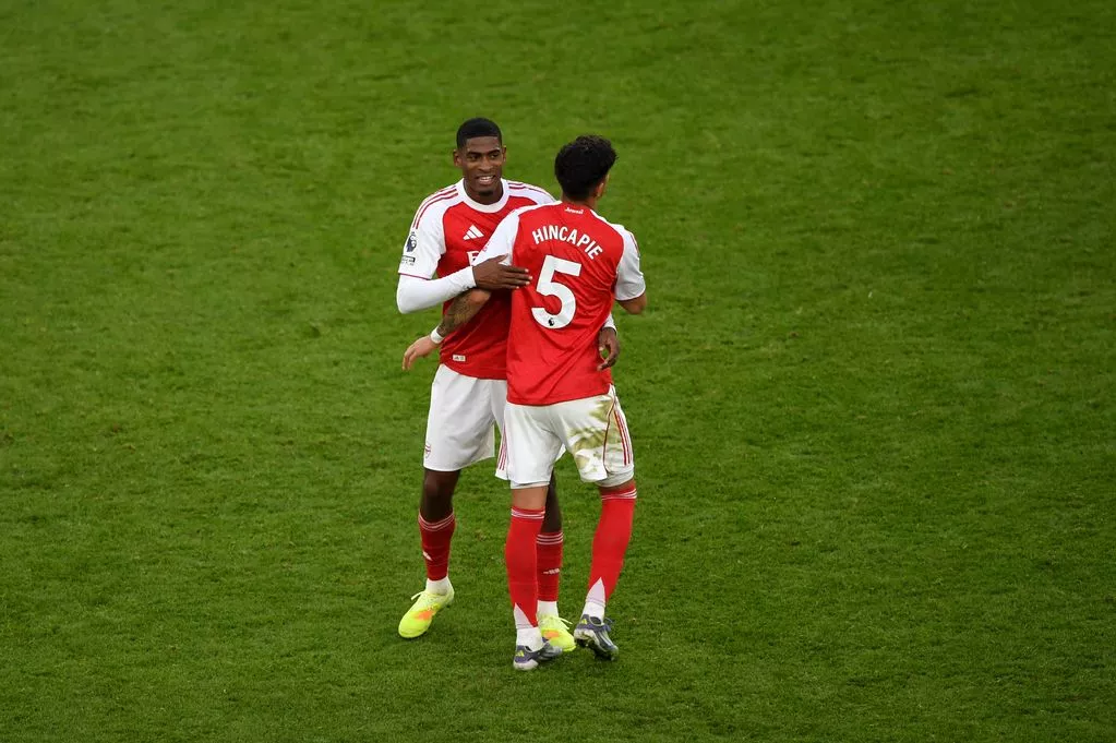 Кто заменит Габриэла в дерби? Хинкапье и Москера — два кандидата Артеты