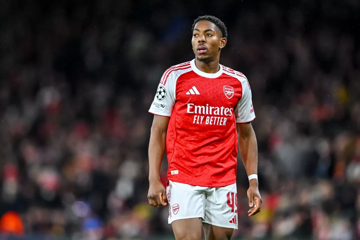 Мерсон раскритиковал Льюиса-Скелли