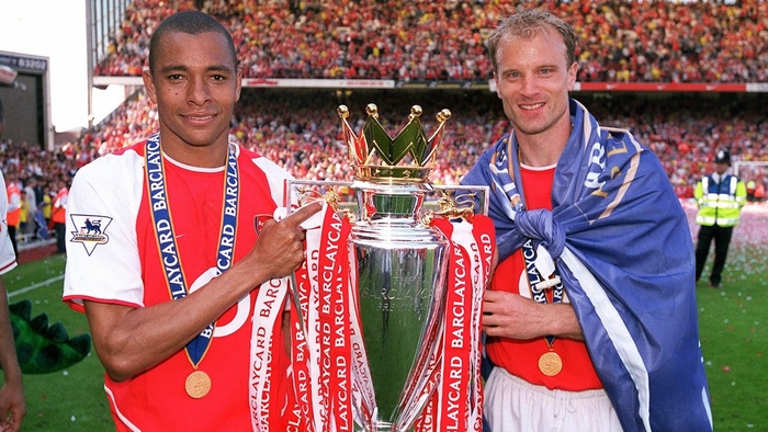 Какова самая длинная серия без поражений у "Арсенала"?