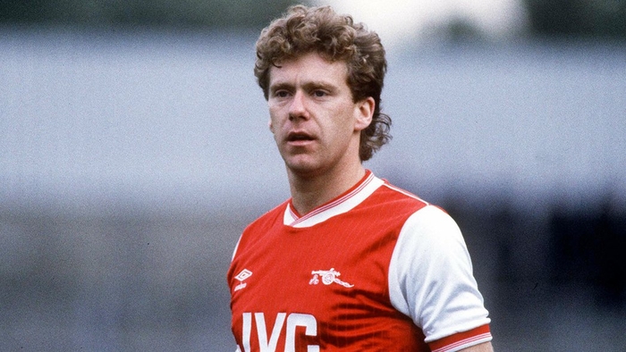 Тони Вудкок: день, когда пять голов потрясли "Вилла Парк"