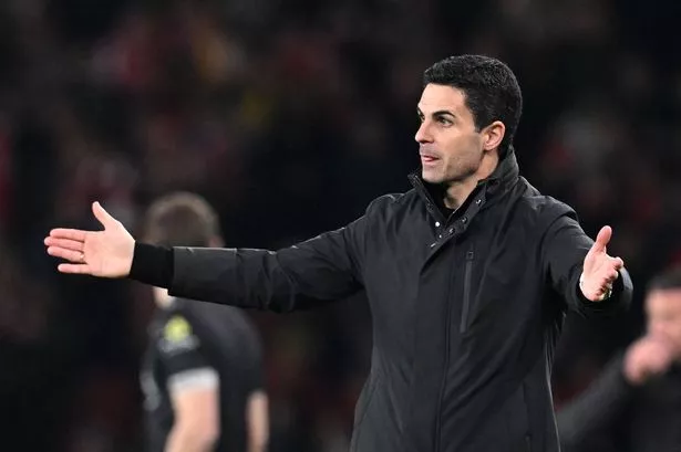 Уинтерберн: "Арсенал" должен идти за квадруплом"