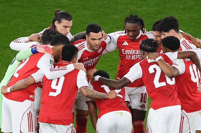 Микель Артета может сделать четыре замены в матче против "Борнмута"