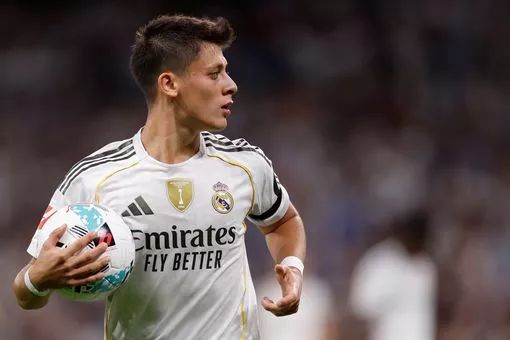 "Арсенал" следит за Гюлером и Йылдызом, но слухи по Жезусу опровергнуты