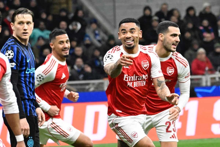 3 клуба Серии А нацелились на Жезуса