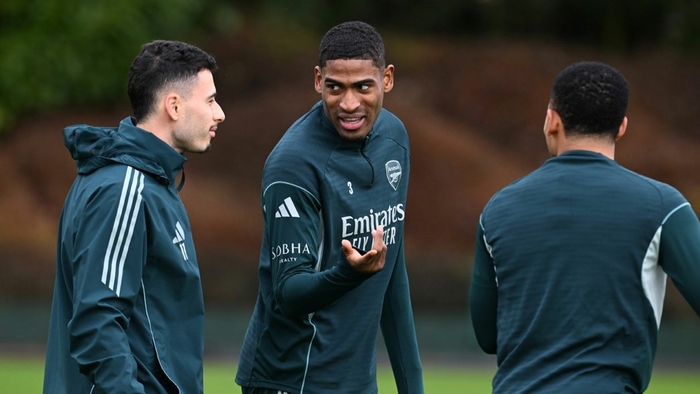 Лучшие тренировочные фото перед поездкой в Брентфорд