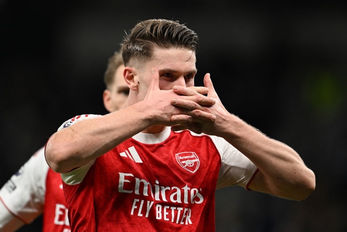 Джейми Каррагер меняет своё мнение по поводу Виктора Дьёкереша