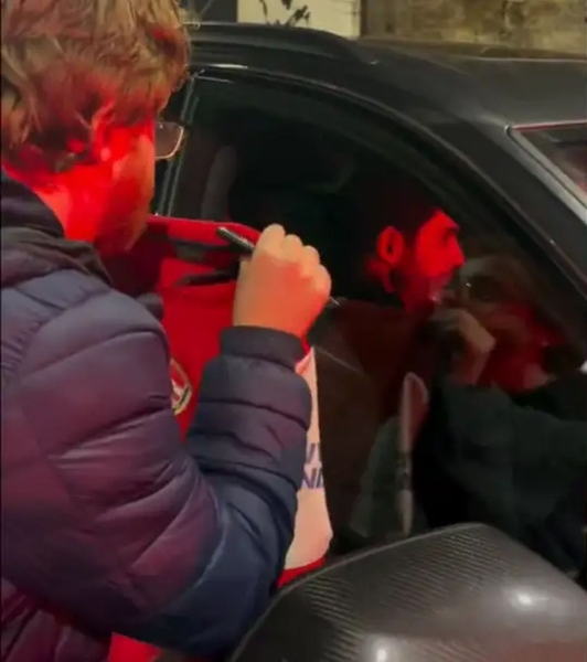 Артета объяснил, почему отказал настойчивому болельщику в автографе