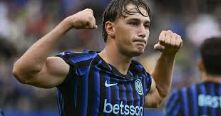 "Арсенал" получил отказ по Эспозито