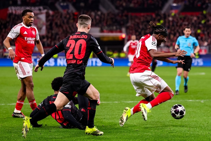 "Сака нужно посадить в запас"