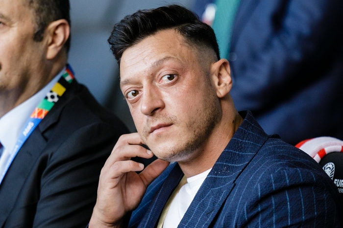 Озил и Фламини: от "Эмирейтс" к бизнес‑империи