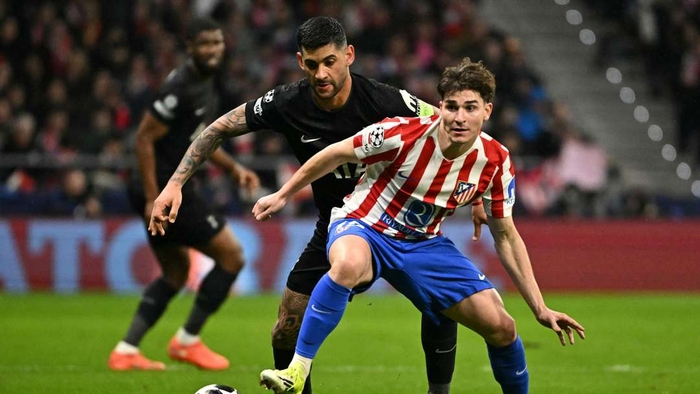 Альварес оставил открытым вопрос о будущем в "Атлетико"