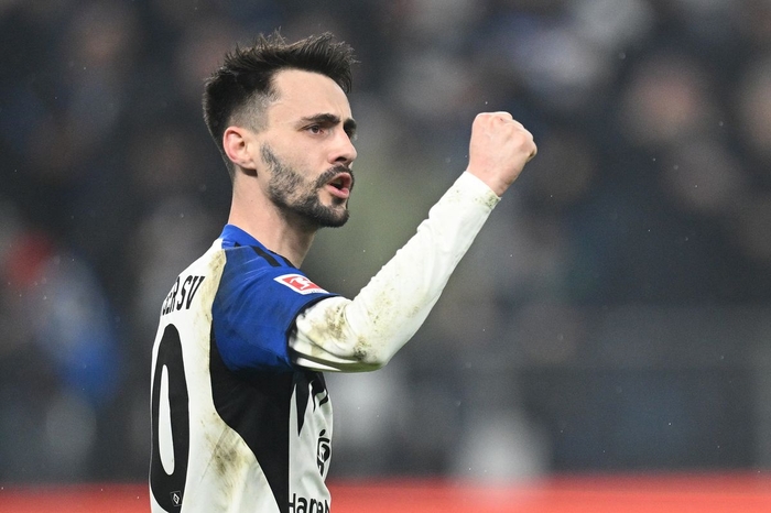 Виейра откладывает переговоры о трансфере