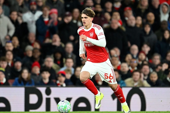 Отец Доумана Темисану Уильямсу: "Это печальная попытка саморекламы"