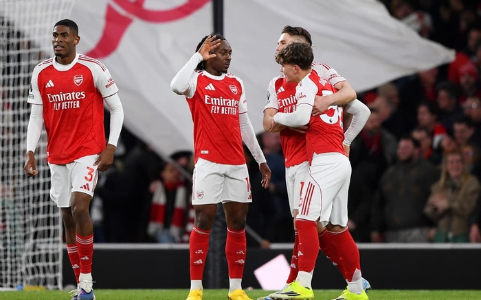 Арсенал - Эвертон - 2:0