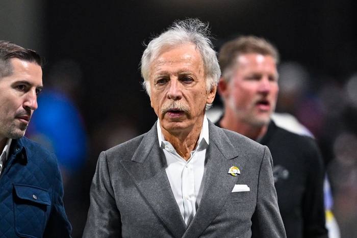 Бывшая звезда "Арсенала" готова выкупить долю Стэна Кронке