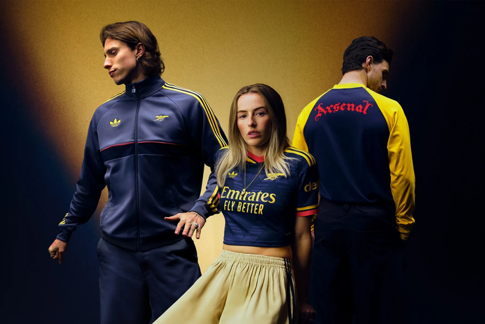 "Арсенал" представил новую выездную форму adidas (ФОТО)
